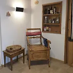 Διαμέρισμα Heimatkunst 02, Klassisches Walliser Chalet, Teilrenoviert, Zentral *