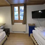 Heimatkunst 02, Klassisches Walliser Chalet, Teilrenoviert, Zentral Διαμέρισμα *